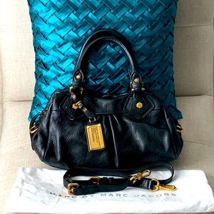 Marc by Marc Jacobs Classic Q Groovee